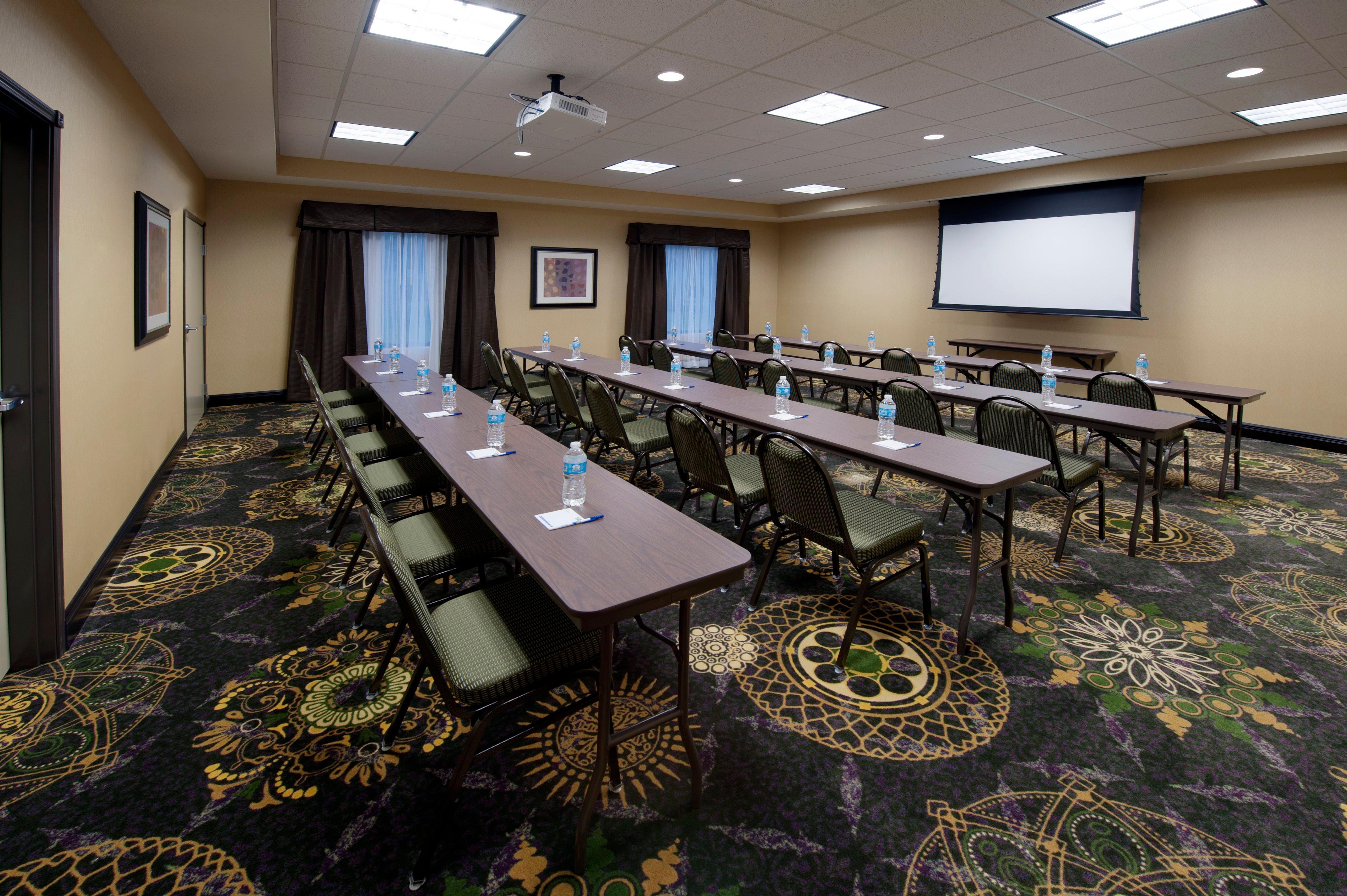 Holiday Inn Express Hotel & Suites Clearfield By Ihg Экстерьер фото